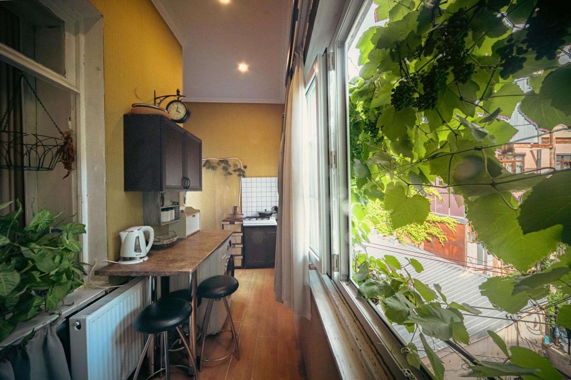 Guest House Tabukashvili 31 Tbilisi Exterior photo