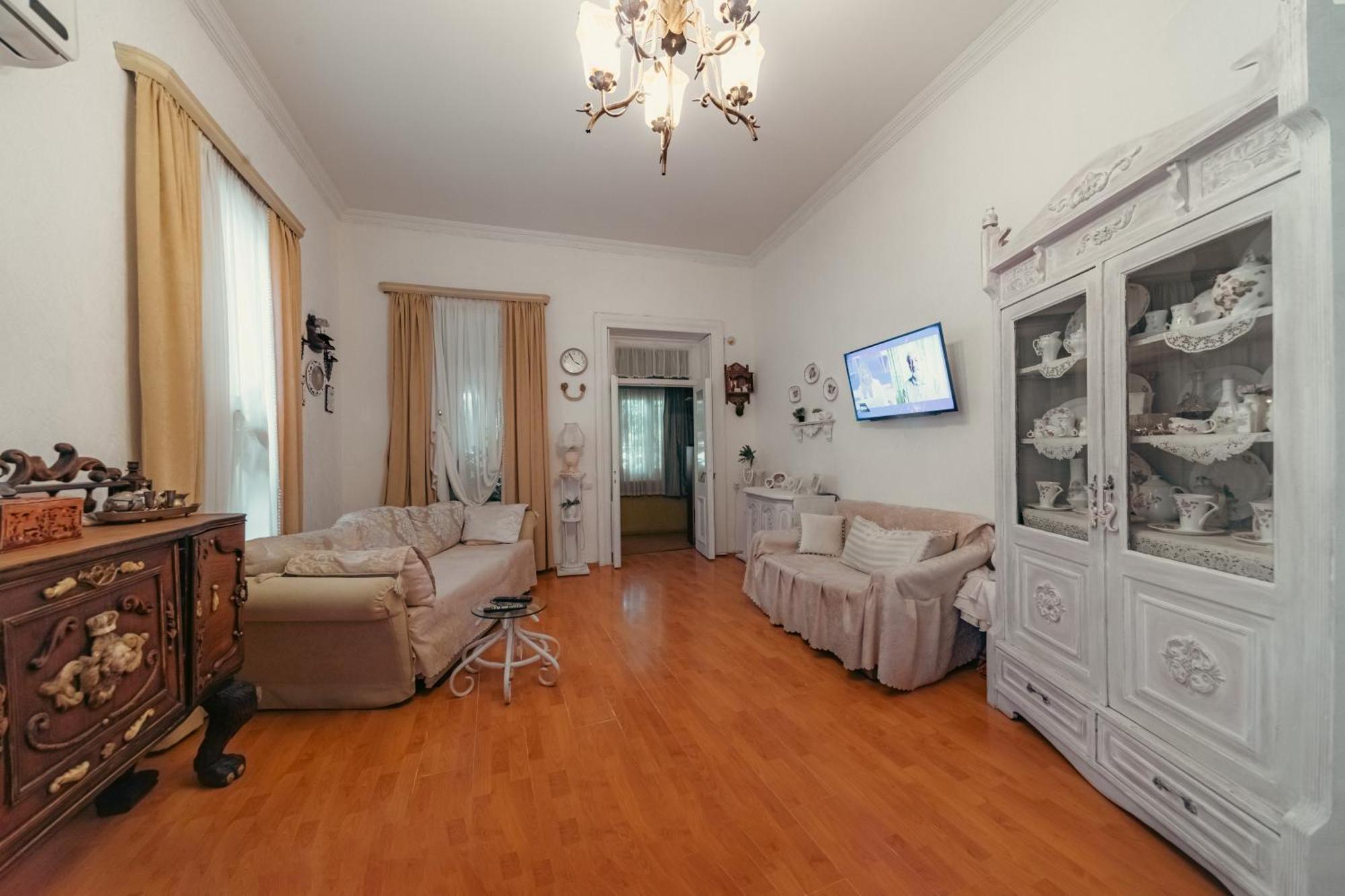 Guest House Tabukashvili 31 Tbilisi Exterior photo
