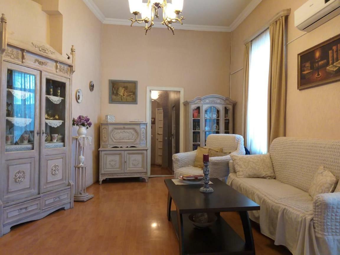 Guest House Tabukashvili 31 Tbilisi Exterior photo